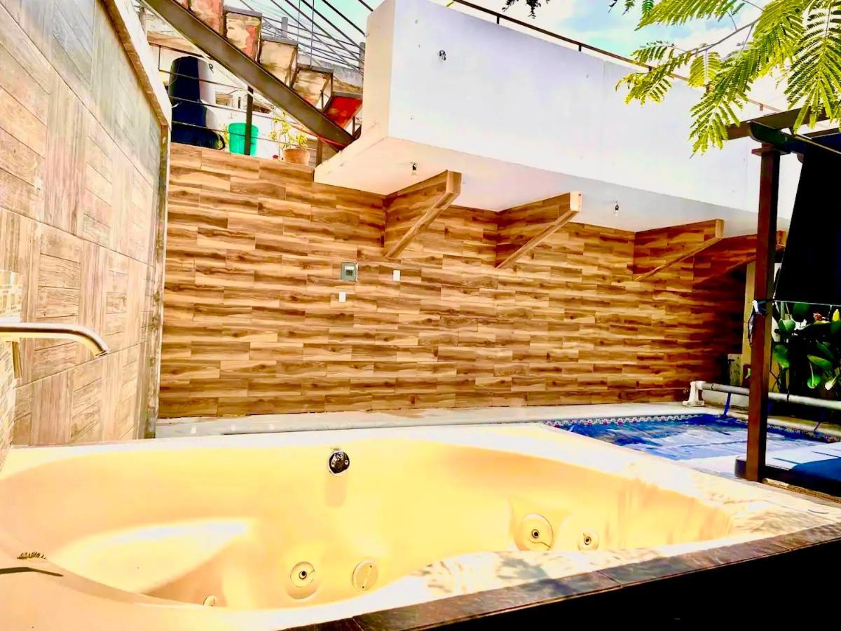 Apartamento Loft Art&Design, 2 JACUZZIS PRIVADOS, ALBERCA, TERRAZA Y ASADOR! Cuernavaca Exterior foto